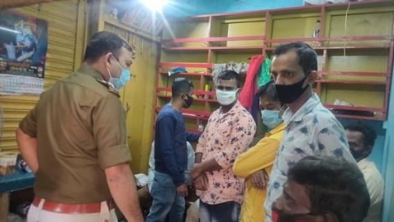 Maharajganj Outpost Police booked 6 in connection with illegal liquor selling from Maharajganj Bazar area Maharajganj Outpost Police booked 6 in connection with illegal liquor selling from Maharajganj Bazar area